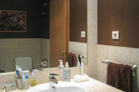 Appartamento in vendita Madrid, Spagna 7 camere da letto, 550 mq. N° 8926 - foto 9