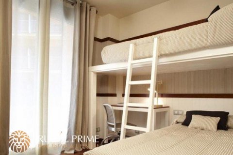 Appartamento in vendita a Barcelona, Spagna 4 camere da letto, 106 mq. N° 8714 - foto 5