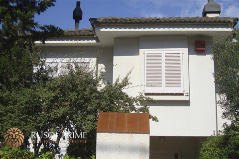 Villa in vendita Castelldefels, Barcelona, Spagna 5 camere da letto, 320 mq. N° 8745 - foto 11