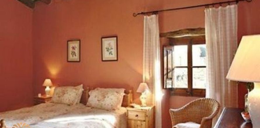 Finca Gava, Barcelona, Spagna 8 camere da letto, 1000 mq. N° 8833