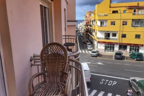 Appartamento in vendita a Playa San Juan, Tenerife, Spagna 3 camere da letto, 97 mq. N° 18361 - foto 1