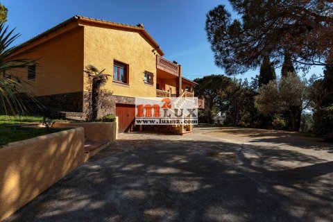 Villa in vendita a Calonge, Girona, Spagna 5 camere da letto, 443 mq. N° 16747 - foto 3