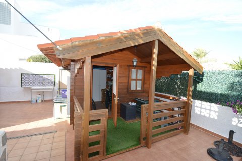 Villa in vendita Cabo Roig, Alicante, Spagna 3 camere da letto, 239 mq. N° 19355 - foto 6