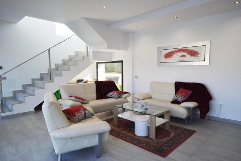 Villa in vendita Cabo Roig, Alicante, Spagna 4 camere da letto, 215 mq. N° 19307 - foto 4