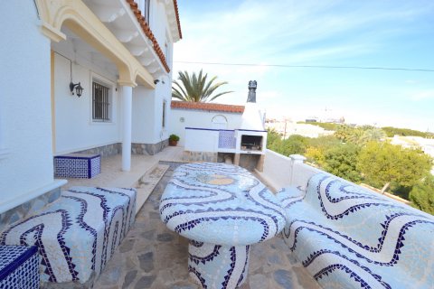 Villa in vendita a Playa Flamenca II, Alicante, Spagna 3 camere da letto, 220 mq. N° 19299 - foto 4
