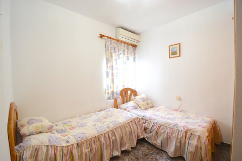 Villetta a schiera in vendita a Torre de la Horadada, Alicante, Spagna 5 camere da letto, 133 mq. N° 19348 - foto 6