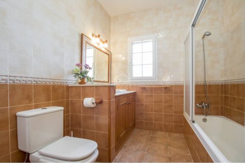 Casa in vendita a Alaior, Menorca, Spagna 5 camere da letto, 298 mq. N° 24029 - foto 12