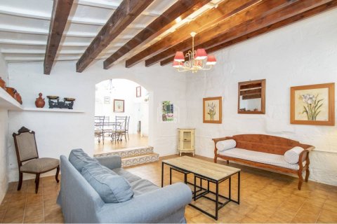 Casa in vendita a Es Castell, Menorca, Spagna 5 camere da letto, 340 mq. N° 23716 - foto 6