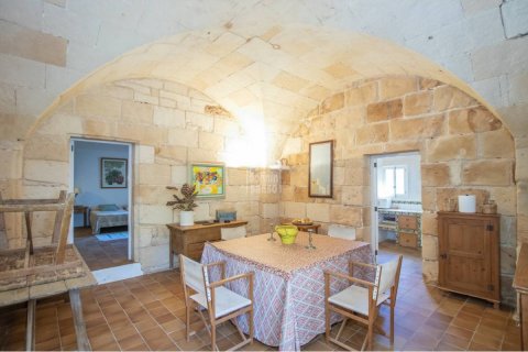 Casa in vendita a Ciutadella De Menorca, Menorca, Spagna 5 camere da letto, 500 mq. N° 24080 - foto 4