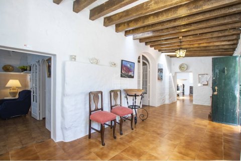 Casa in vendita a Es Castell, Menorca, Spagna 5 camere da letto, 340 mq. N° 23716 - foto 3