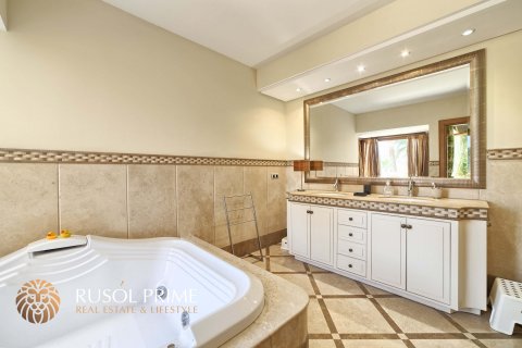 Villa in vendita Marbella, Malaga, Spagna 4 camere da letto, 1012 mq. N° 38444 - foto 14