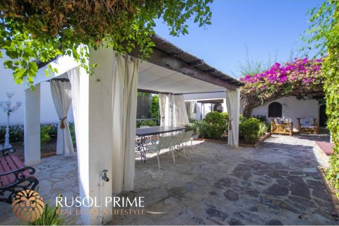 Villa in vendita a Mahon, Menorca, Spagna 10 camere da letto, 558 mq. N° 38979 - foto 12