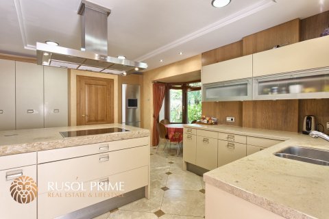 Villa in vendita Marbella, Malaga, Spagna 4 camere da letto, 1012 mq. N° 38444 - foto 18