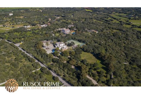 Villa in vendita a Es Castell, Menorca, Spagna 12 camere da letto, 700 mq. N° 39057 - foto 2