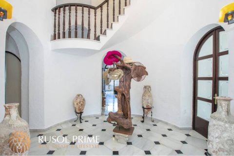 Villa in vendita a Mahon, Menorca, Spagna 10 camere da letto, 558 mq. N° 38979 - foto 19