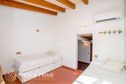 Villetta a schiera in vendita Ciutadella De Menorca, Menorca, Spagna 5 camere da letto, 286 mq. N° 39645 - foto 9
