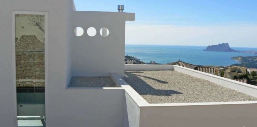 Villa a Benitachell, Alicante, Spagna 3 camere da letto, 210 mq. N° 41396