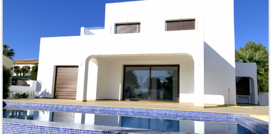 Villa Benissa, Alicante, Spagna 3 camere da letto, 207 mq. N° 42859