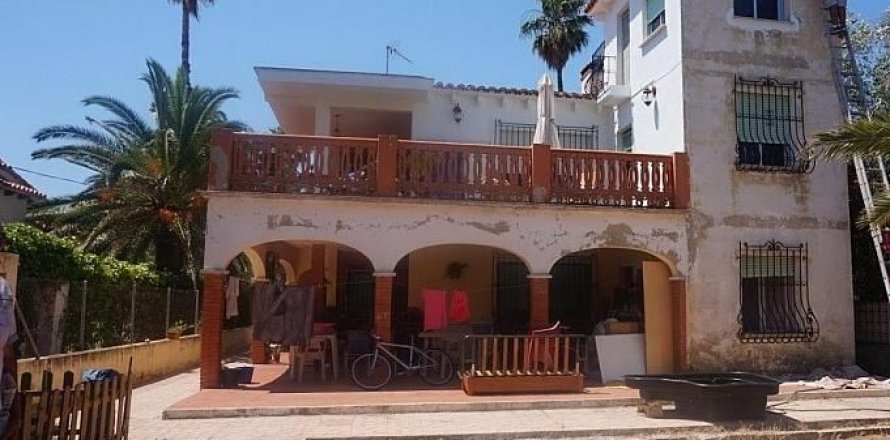 Villa Denia, Alicante, Spagna 8 camere da letto, 170 mq. N° 45903