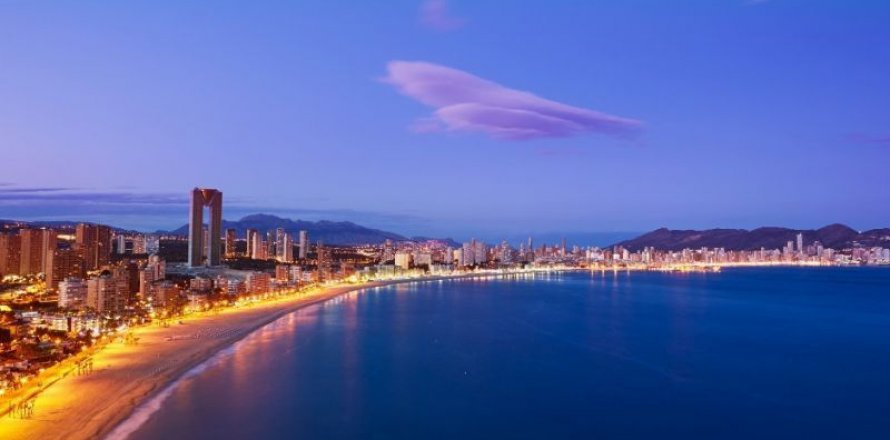 Appartamento Benidorm, Alicante, Spagna 3 camere da letto, 235 mq. N° 41755