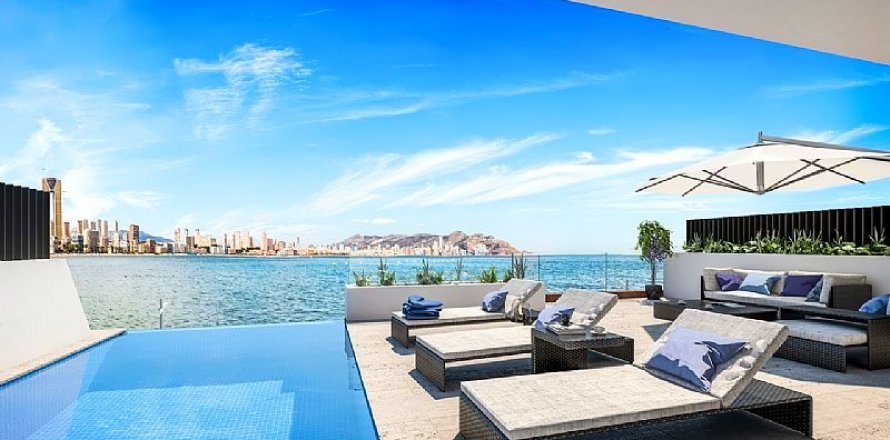 Villetta a schiera Benidorm, Alicante, Spagna 3 camere da letto, 298 mq. N° 45099