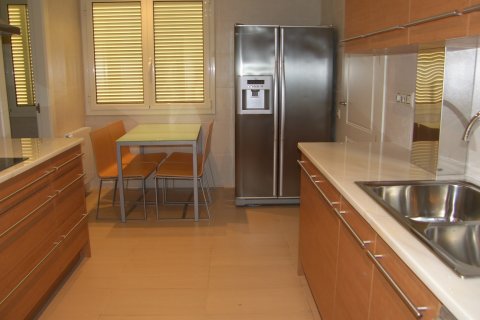 Villetta a schiera in vendita a Mataro, Barcelona, Spagna 4 camere da letto, 220 mq. N° 41422 - foto 1