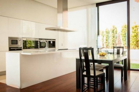Villa in vendita Benidorm, Alicante, Spagna 5 camere da letto, 1.4 mq. N° 45535 - foto 8
