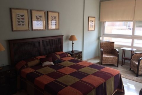 Villetta a schiera in vendita a Alicante, Spagna 5 camere da letto, 270 mq. N° 45706 - foto 7
