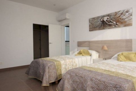 Villa in vendita Alicante, Spagna 4 camere da letto, 300 mq. N° 46380 - foto 4