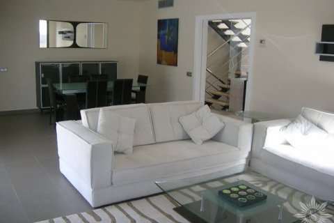 Villa in vendita Mataro, Barcelona, Spagna 6 camere da letto, 567 mq. N° 41425 - foto 3