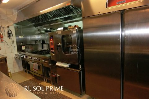 Pub in vendita Mahon, Menorca, Spagna 140 mq. N° 47014 - foto 4