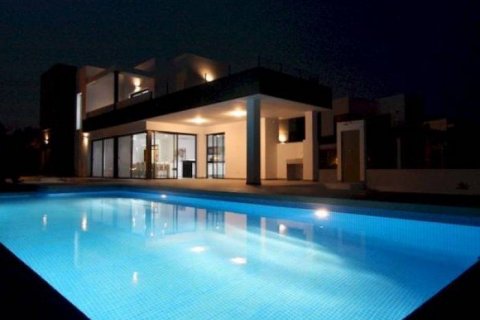 Villa in vendita Alicante, Spagna 4 camere da letto, 300 mq. N° 46380 - foto 2