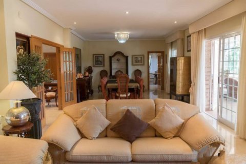 Villa in vendita a Benidorm, Alicante, Spagna 7 camere da letto, 455 mq. N° 44324 - foto 7