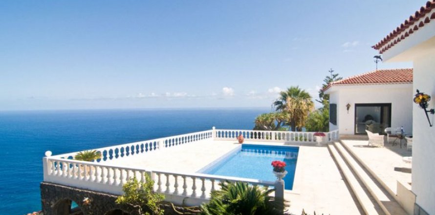 Villa El Sauzal, Tenerife, Spagna 3 camere da letto, 180 mq. N° 45271