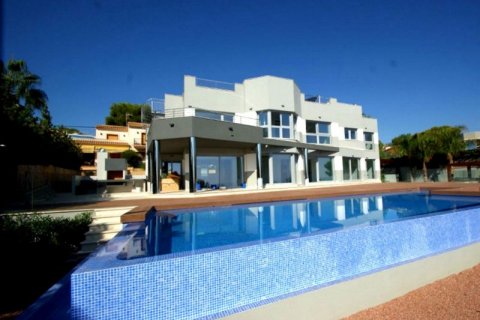 Villa in vendita a Calpe, Alicante, Spagna 5 camere da letto, 520 mq. N° 44171 - foto 1