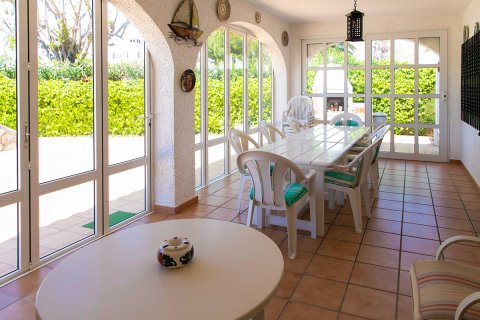 Villa in vendita Cabo Roig, Alicante, Spagna 4 camere da letto, 266 mq. N° 41221 - foto 4