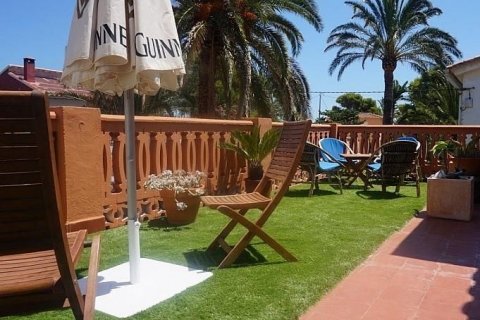 Villa in vendita Denia, Alicante, Spagna 8 camere da letto, 170 mq. N° 45903 - foto 3