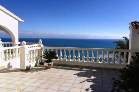 Villa in vendita Benitachell, Alicante, Spagna 4 camere da letto, 300 mq. N° 43600 - foto 1