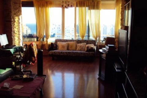 Appartamento in vendita Alicante, Spagna 3 camere da letto, 130 mq. N° 45198 - foto 2