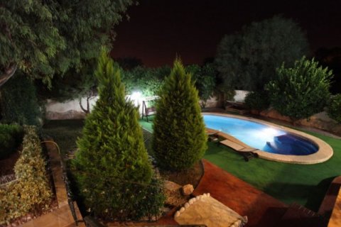 Villa in vendita a Quesada, Jaen, Spagna 4 camere da letto, 364 mq. N° 45380 - foto 7