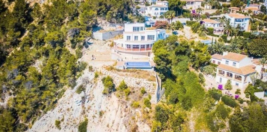 Villa a Javea, Alicante, Spagna 6 camere da letto, 600 mq. N° 44218