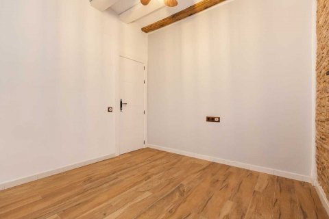 Appartamento in vendita a Barcelona, Spagna 4 camere da letto, 96 mq. N° 49907 - foto 10