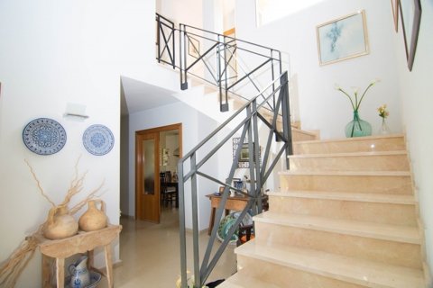 Villa in vendita a La Nucia, Alicante, Spagna 5 camere da letto, 290 mq. N° 50082 - foto 18