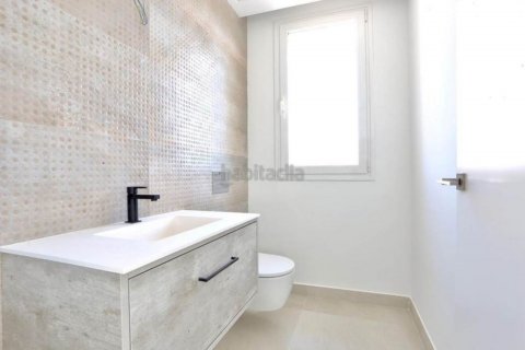 Villa in vendita Denia, Alicante, Spagna 4 camere da letto, 285 mq. N° 50163 - foto 5