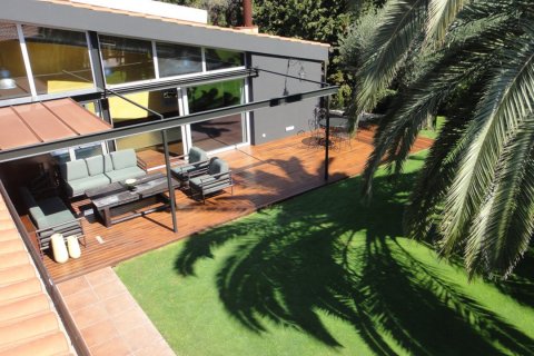 Villa in vendita Sant Vicenc De Montalt, Barcelona, Spagna 7 camere da letto, 900 mq. N° 51906 - foto 15
