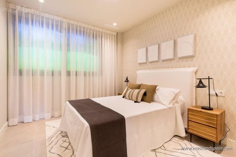 Appartamento in vendita a Estepona, Malaga, Spagna 3 camere da letto, 107 mq. N° 53008 - foto 9