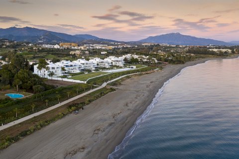 Appartamento in vendita Estepona, Malaga, Spagna 4 camere da letto, 300 mq. N° 53525 - foto 2