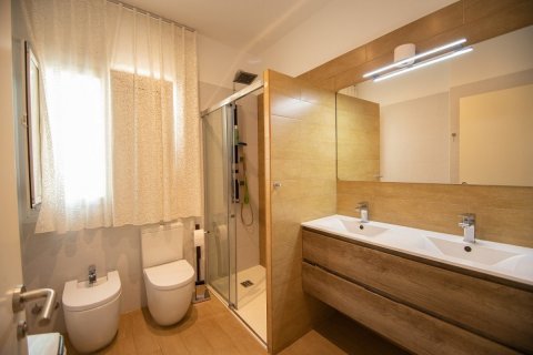 Villa in vendita Salou, Tarragona, Spagna 2 camere da letto, 105 mq. N° 53615 - foto 29