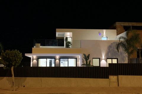 Villa in vendita a Daya Nueva, Alicante, Spagna 3 camere da letto, 128 mq. N° 56448 - foto 11