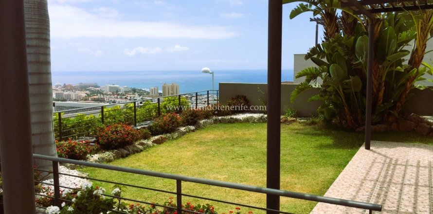 Bungalow a San Eugenio, Tenerife, Spagna 4 camere da letto, 195 mq. N° 59866